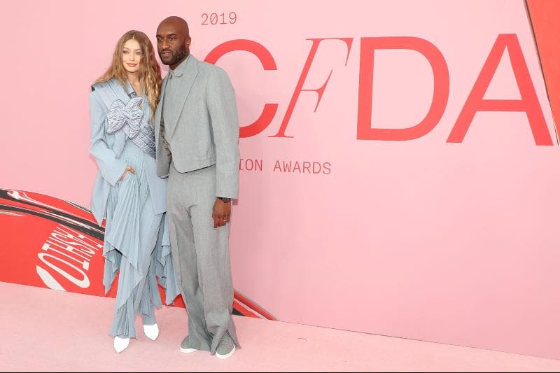 Virgil Abloh e Gigi Hadid ai Cfda Awards 2019